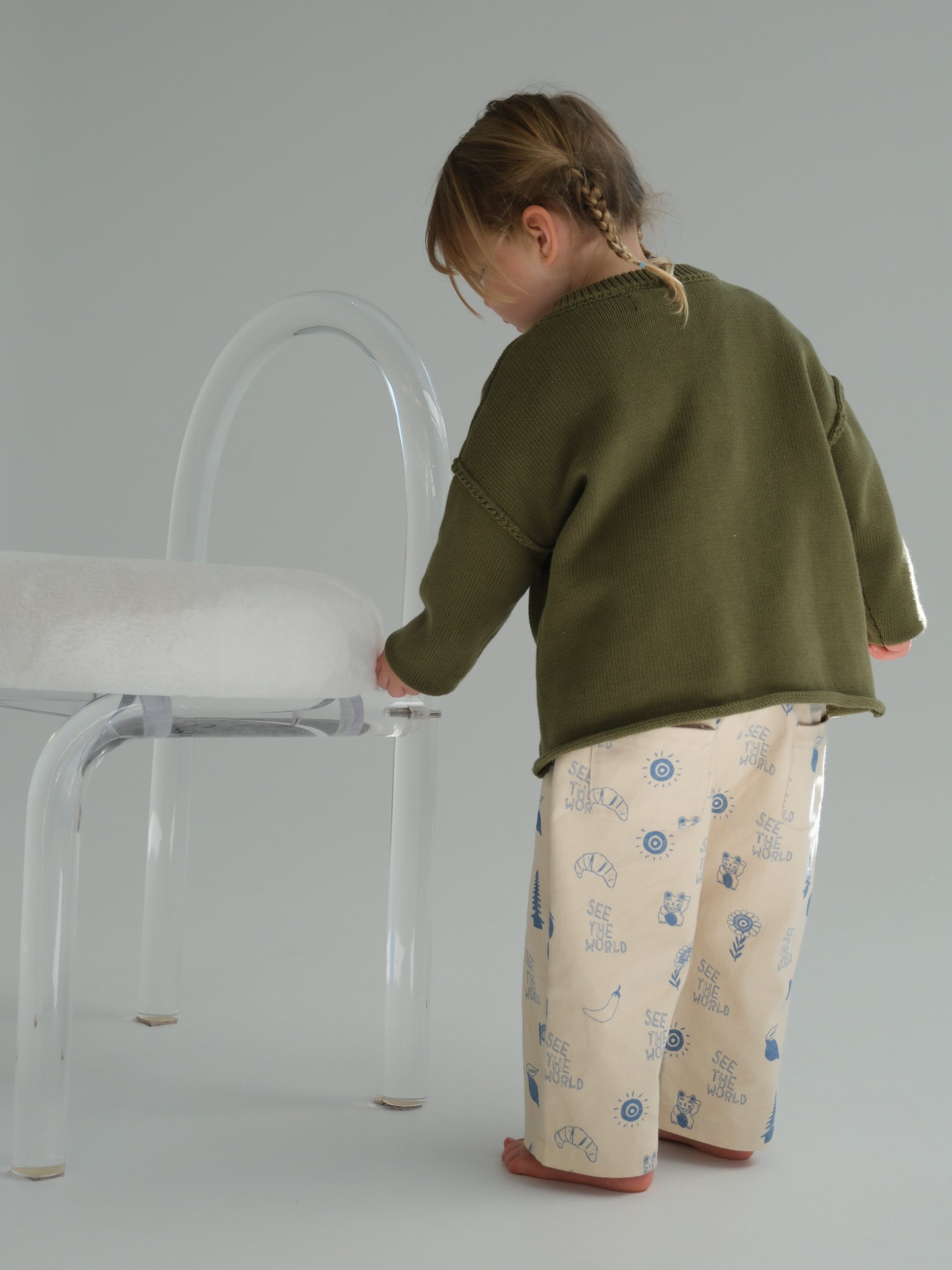 Soll Pant - See The World Print